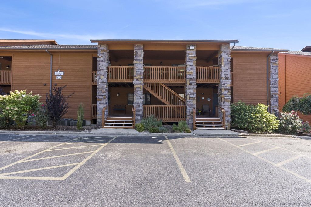 189 Avondale Drive, 3, Branson, MO 65616