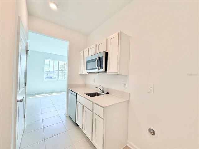 5157 GREEN BELT DRIVE UNIT B, Haines City, FL 33844