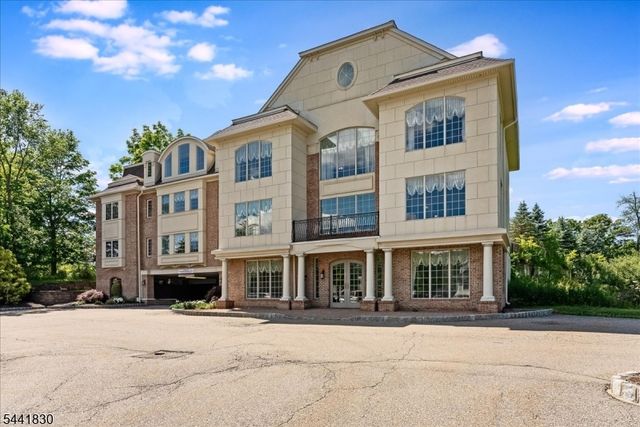 16 Main St C6, Sparta Twp., NJ 07871
