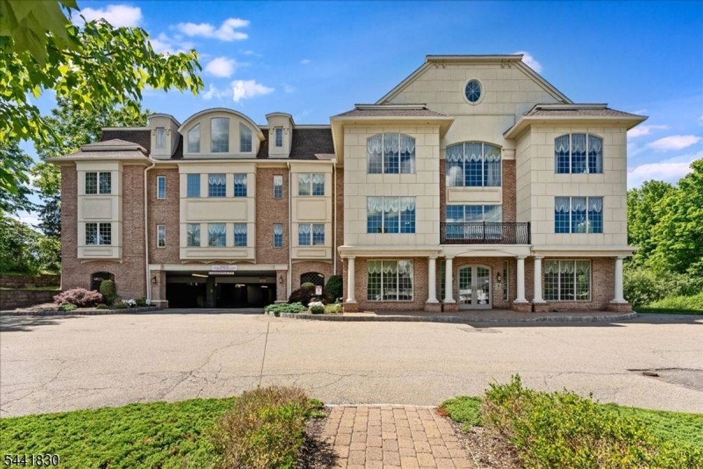 16 Main St C6, Sparta Twp., NJ 07871