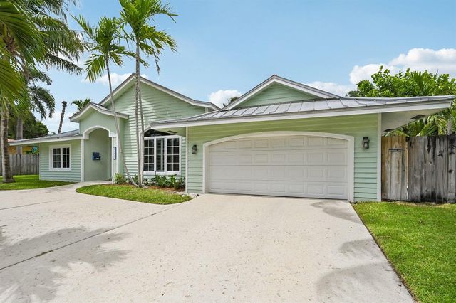4911 NE 25TH Avenue, Lighthouse Point, FL 33064