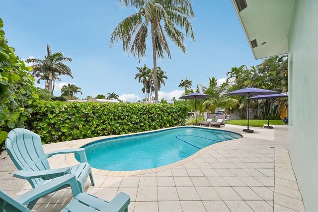 4911 NE 25TH Avenue, Lighthouse Point, FL 33064