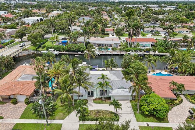 4911 NE 25TH Avenue, Lighthouse Point, FL 33064