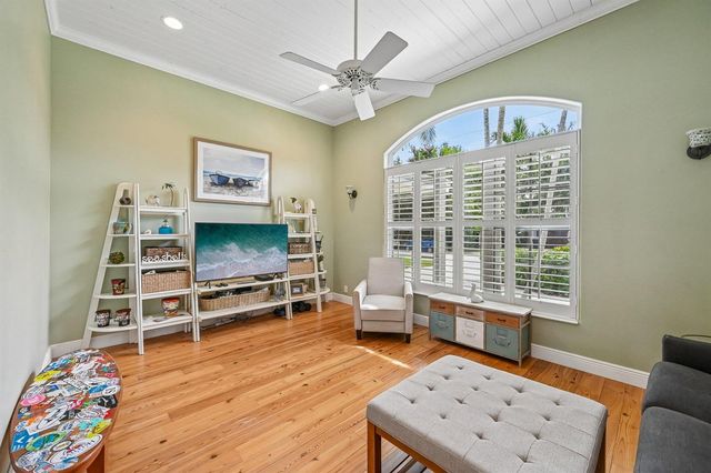 4911 NE 25TH Avenue, Lighthouse Point, FL 33064