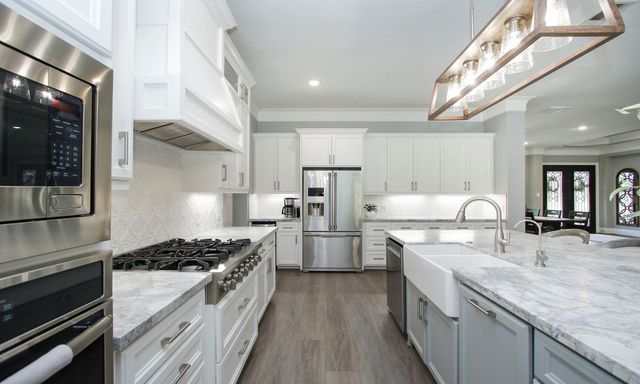 17723 White Oak Hill, Cypress, TX 77429
