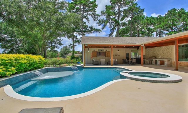17723 White Oak Hill, Cypress, TX 77429