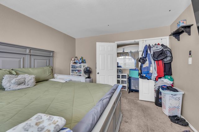 424 Heritage Drive, Crowley, TX 76036