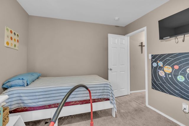 424 Heritage Drive, Crowley, TX 76036