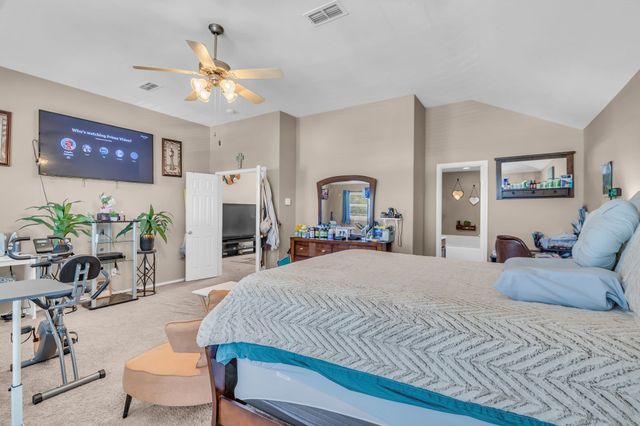 424 Heritage Drive, Crowley, TX 76036