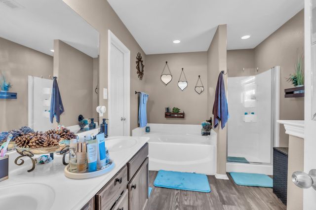 424 Heritage Drive, Crowley, TX 76036