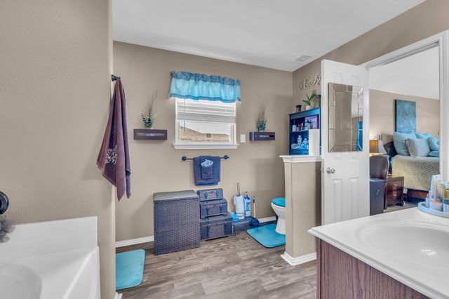 424 Heritage Drive, Crowley, TX 76036