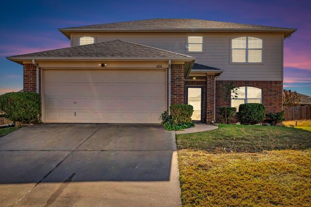 424 Heritage Drive, Crowley, TX 76036