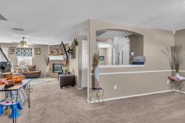 424 Heritage Drive, Crowley, TX 76036