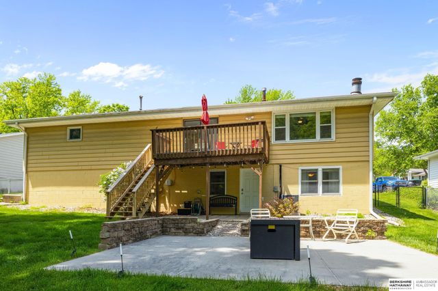 3609 Armbrust Drive, Omaha, NE 68124