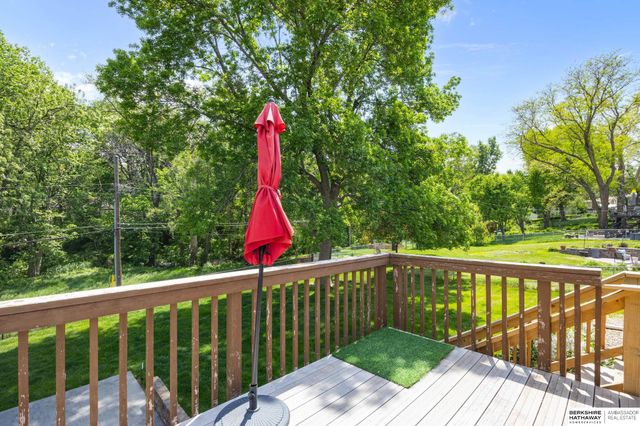3609 Armbrust Drive, Omaha, NE 68124