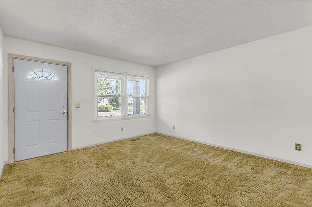 123 Wessex Drive, Goose Creek, SC 29445
