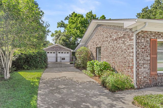 123 Wessex Drive, Goose Creek, SC 29445