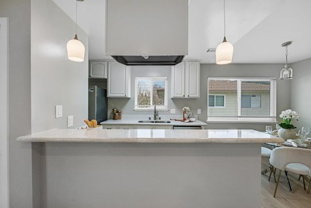 32608 Brenda Way 4, Union City, CA 94587