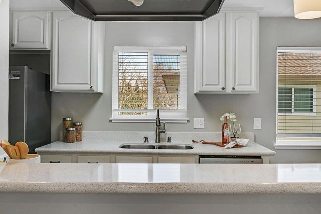 32608 Brenda Way 4, Union City, CA 94587