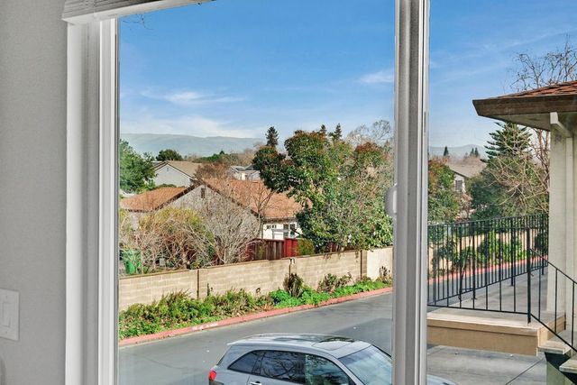 32608 Brenda Way 4, Union City, CA 94587