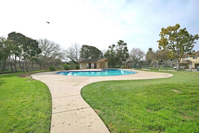 32608 Brenda Way 4, Union City, CA 94587