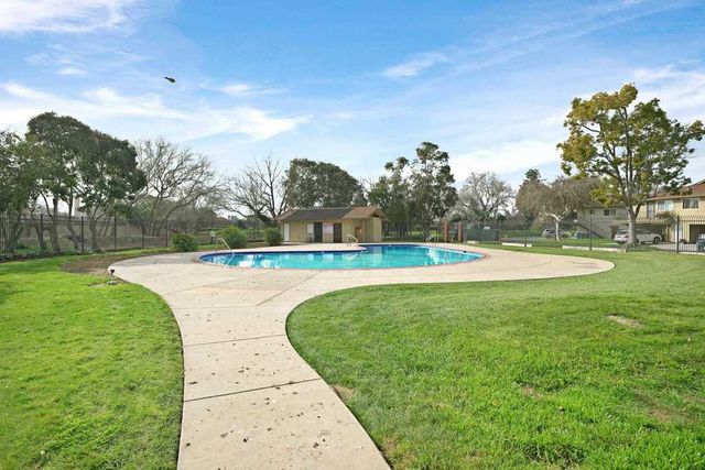 32608 Brenda Way 4, Union City, CA 94587