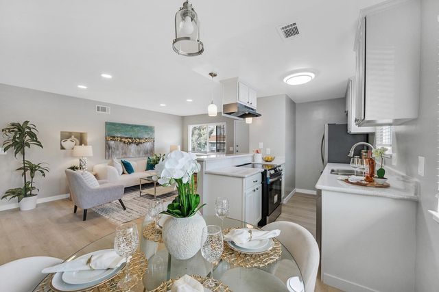 32608 Brenda Way 4, Union City, CA 94587