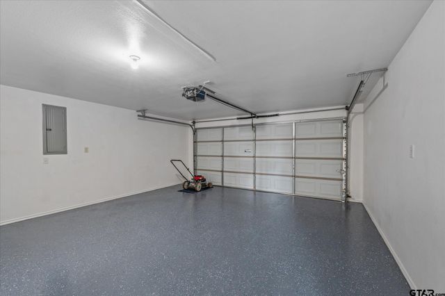 1203 Candice Ct., Whitehouse, TX 75791