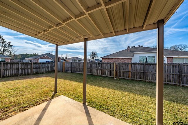 1203 Candice Ct., Whitehouse, TX 75791