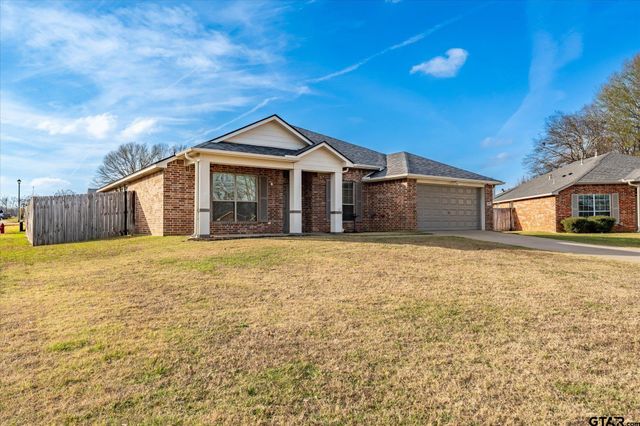 1203 Candice Ct., Whitehouse, TX 75791