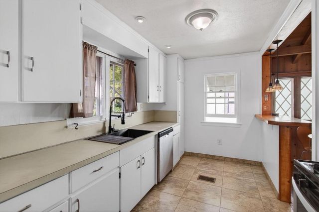 1122 N L Street, Lake Worth Beach, FL 33460