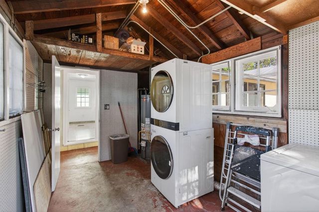 1122 N L Street, Lake Worth Beach, FL 33460