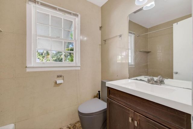 1122 N L Street, Lake Worth Beach, FL 33460