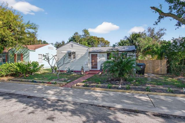 1122 N L Street, Lake Worth Beach, FL 33460