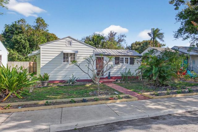 1122 N L Street, Lake Worth Beach, FL 33460