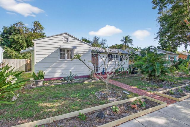 1122 N L Street, Lake Worth Beach, FL 33460