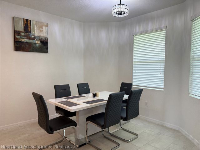 6902 Cecilia Avenue, Sebring, FL 33872