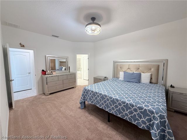 6902 Cecilia Avenue, Sebring, FL 33872