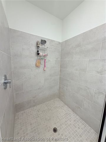 6902 Cecilia Avenue, Sebring, FL 33872