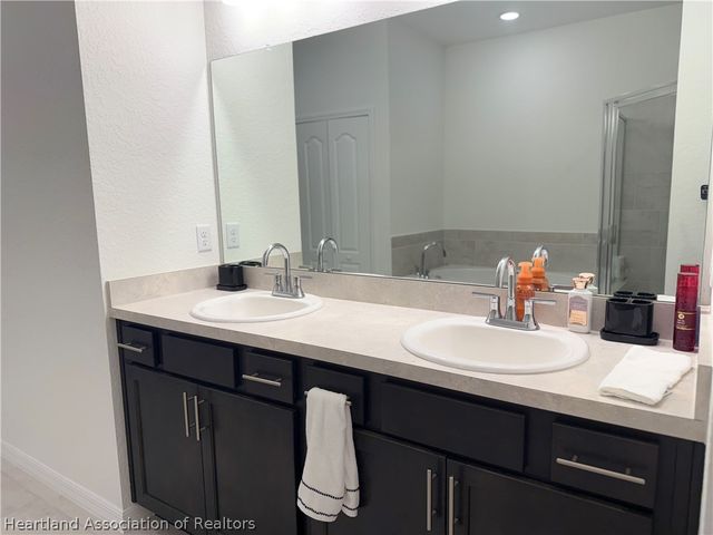 6902 Cecilia Avenue, Sebring, FL 33872