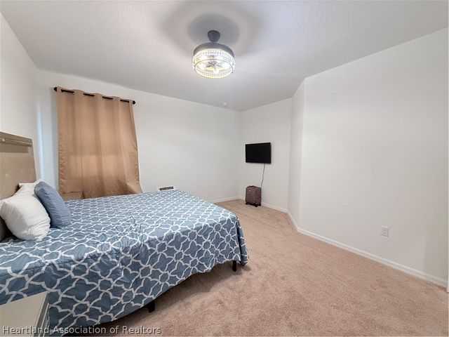 6902 Cecilia Avenue, Sebring, FL 33872