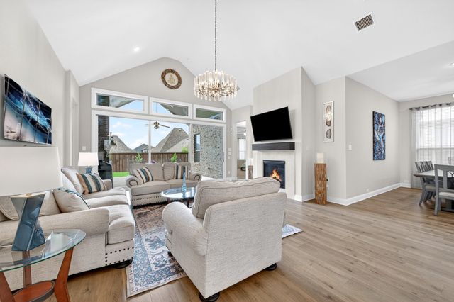 8124 Pecan Oak Lane, Mckinney, TX 75071