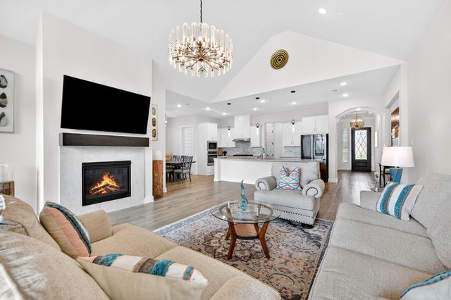 8124 Pecan Oak Lane, Mckinney, TX 75071