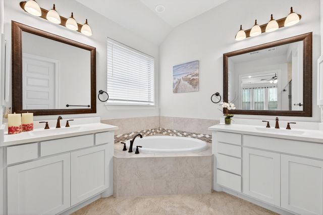 8124 Pecan Oak Lane, Mckinney, TX 75071