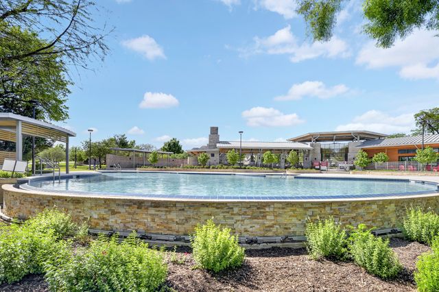 8124 Pecan Oak Lane, Mckinney, TX 75071