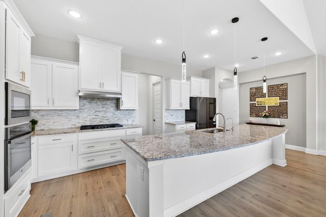 8124 Pecan Oak Lane, Mckinney, TX 75071