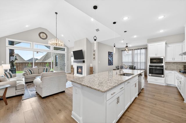 8124 Pecan Oak Lane, Mckinney, TX 75071