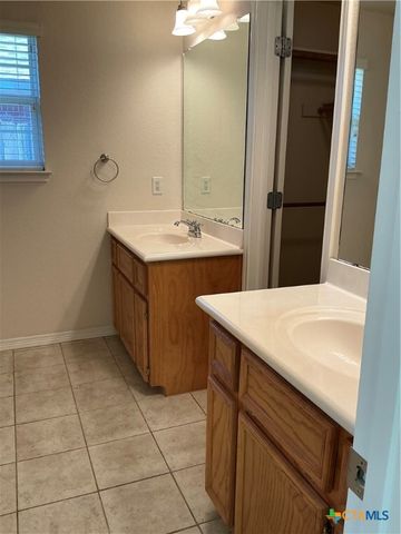 5209 Foxhill Road, Temple, TX 76502