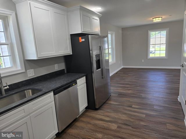 7457 MARKET ST, Willards, MD 21874
