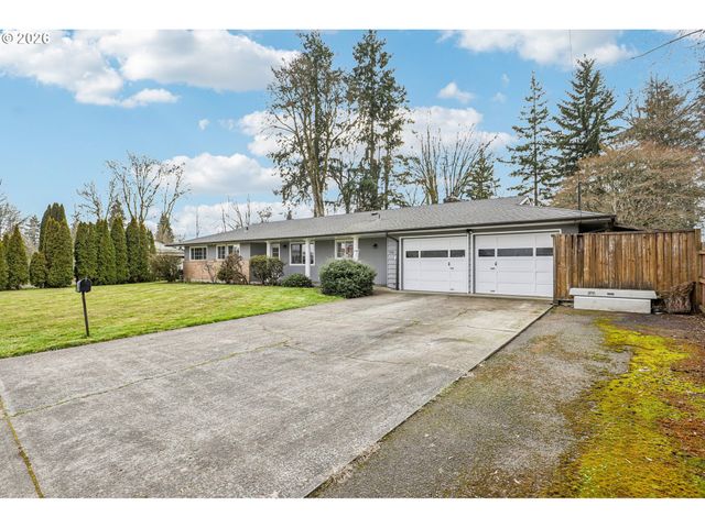 155 SUNSET Blvd, St Helens, OR 97051